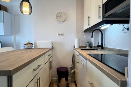 093d99e8b31924eccc6fbdfed51a9042 - 10