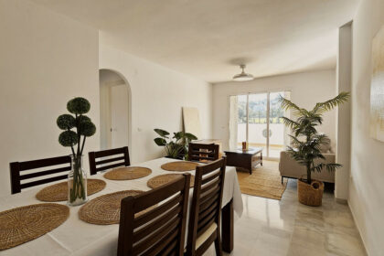 0a42b2f1a24bbe8cf63709fc31bff598 - 20