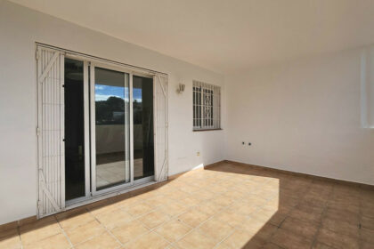 0a42b2f1a24bbe8cf63709fc31bff598 - 22