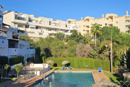 0a42b2f1a24bbe8cf63709fc31bff598 - 4