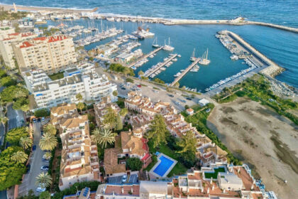 0a5c6041b711c3d69d445ed554eb080e - 3