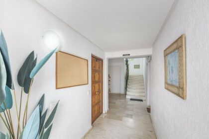 0abca8ed530aca9e9bd78cb3c52c8036 - 24