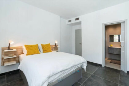 0c21fdb794447bb4e37be01a532d20b9 - 13