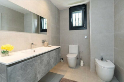 0c21fdb794447bb4e37be01a532d20b9 - 15