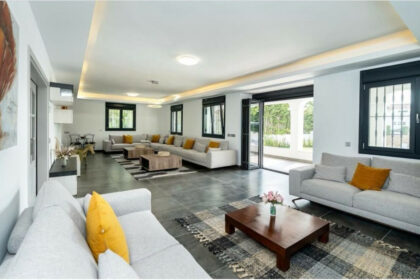 0c21fdb794447bb4e37be01a532d20b9 - 2