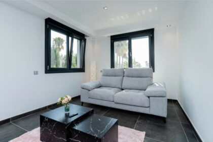 0c21fdb794447bb4e37be01a532d20b9 - 20