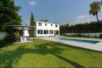 0c21fdb794447bb4e37be01a532d20b9 - 23