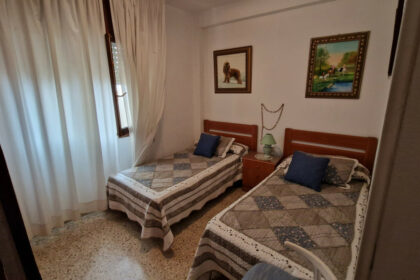 0e1d32db5a9bd22e638a35ae4a74dfc5 - 10