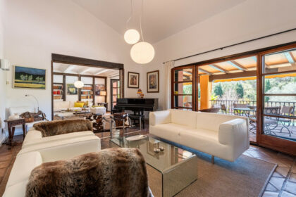 0e451cf37f537f3fee2e1ee43a34d37f - 13