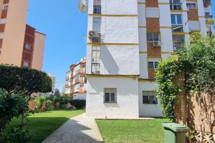 0e4bf29558f5985e0c0263c1fc052cf2 - 1