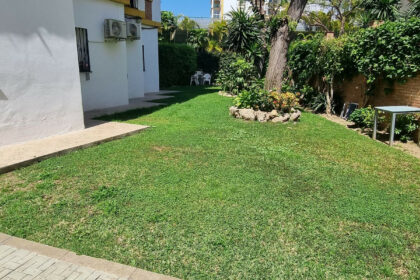 0e4bf29558f5985e0c0263c1fc052cf2 - 18