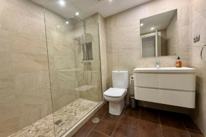 0e9e9d80e34da08c80141464c79aa609 - 21