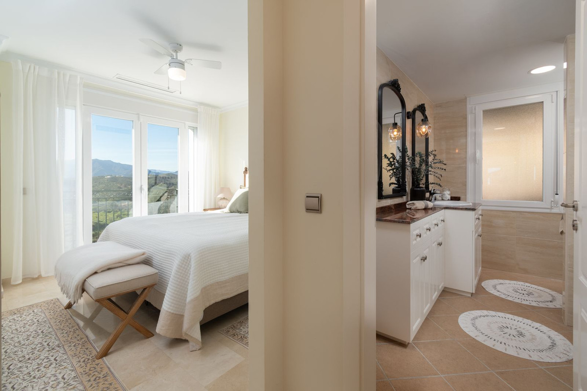 0ed4466a5465dc6e7731aa56afad8f68 - 16