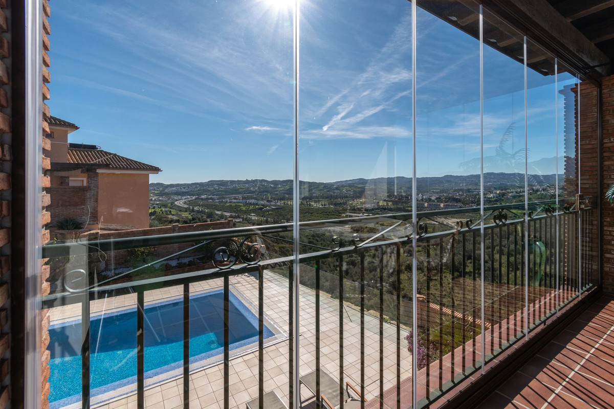 0ed4466a5465dc6e7731aa56afad8f68 - 32