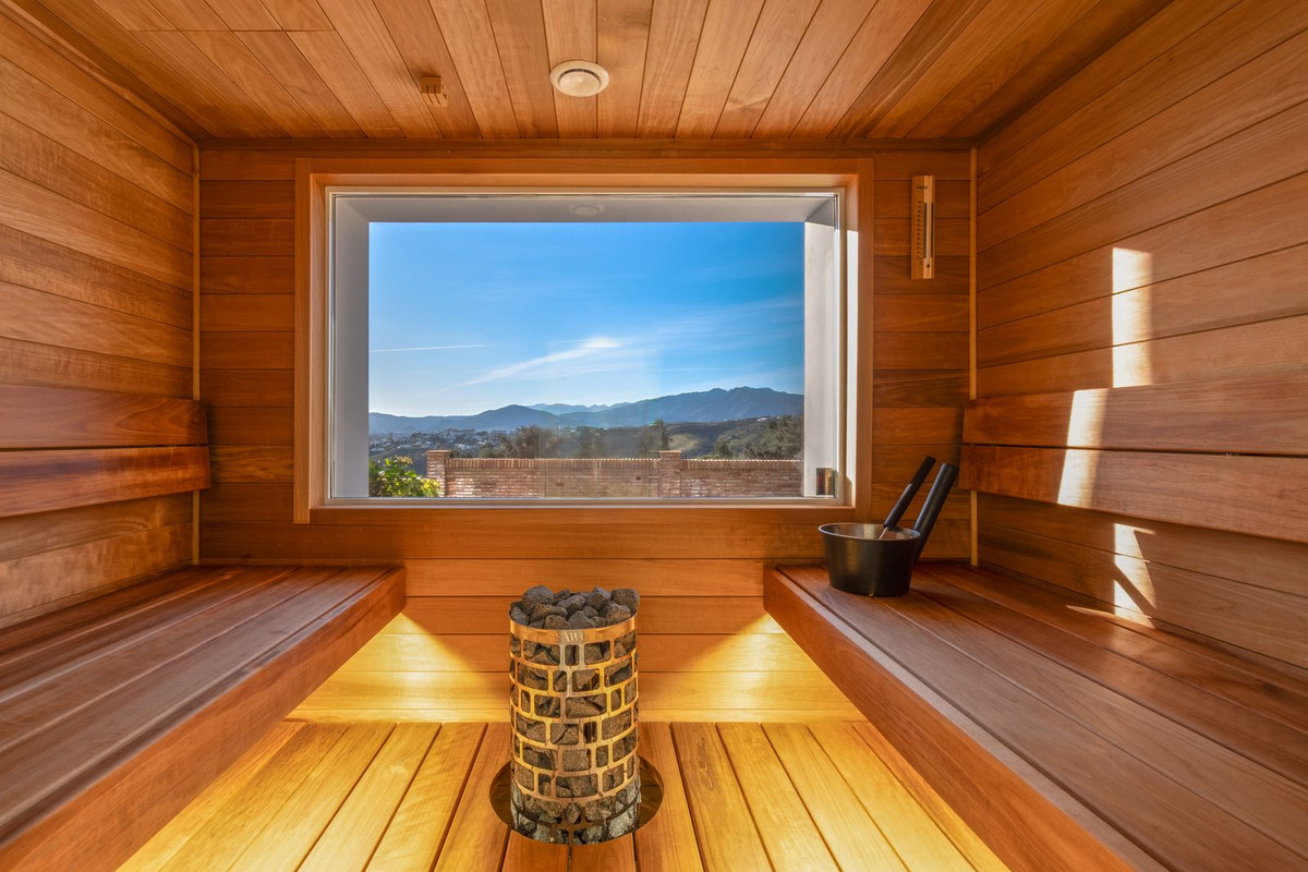 0ed4466a5465dc6e7731aa56afad8f68 - 4