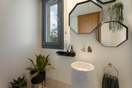 0ed4d3210cc55e081c60c620c373205c - 18