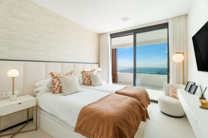 0ed4d3210cc55e081c60c620c373205c - 19