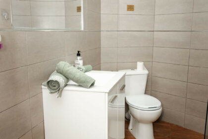 0fce3c1a58cf2846c98750f83bc2cb1f - 13