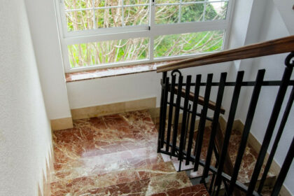 0fce3c1a58cf2846c98750f83bc2cb1f - 16