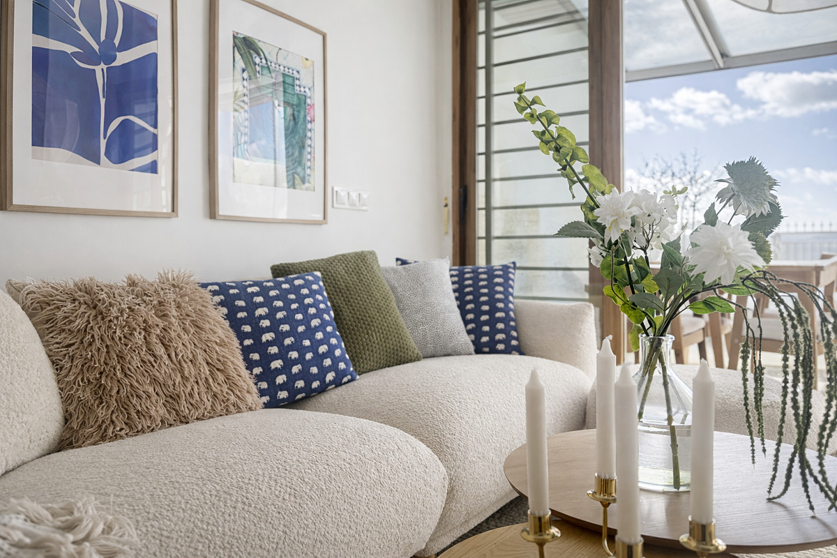 0fd4e448e74efa8df61a06659e86f6a0 - 11