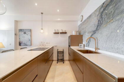 0fe2e78a1b57ee8556f66ca92d93f237 - 16