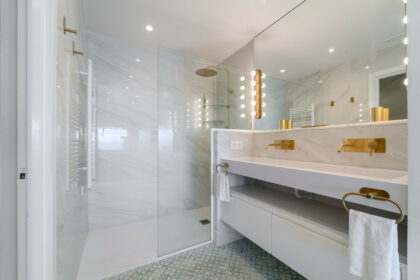 0fe2e78a1b57ee8556f66ca92d93f237 - 23