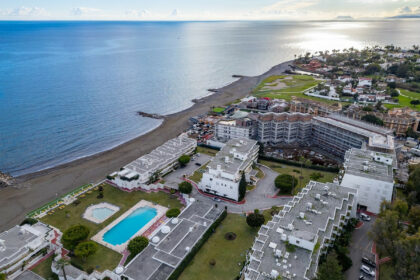 0fe2e78a1b57ee8556f66ca92d93f237 - 4