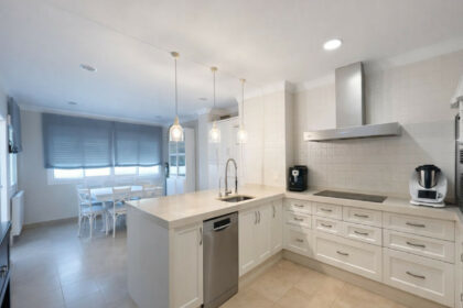 1064576b41db61ec941a65575f5c1d30 - 1