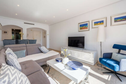 1157914e01314fafbf9c89918e53cebe - 15