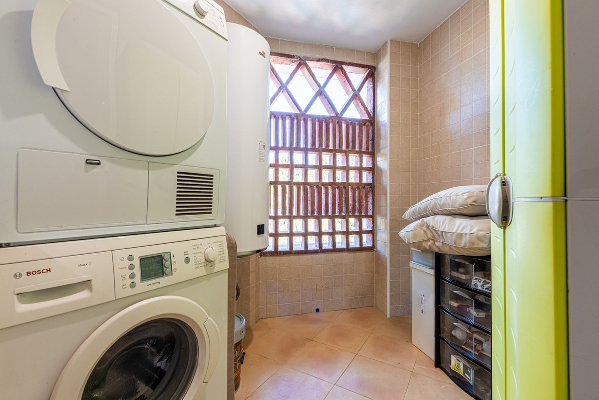 1157914e01314fafbf9c89918e53cebe - 19