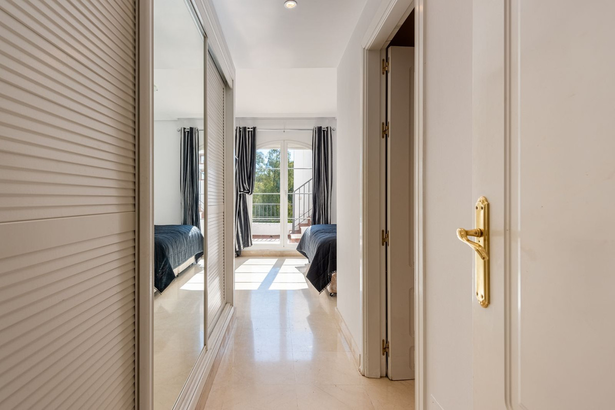 1157914e01314fafbf9c89918e53cebe - 20