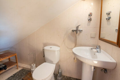 117c1481bcaf7b37d39b6cd19eb45c99 - 16