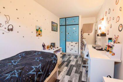 117c1481bcaf7b37d39b6cd19eb45c99 - 26