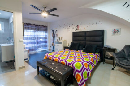 117c1481bcaf7b37d39b6cd19eb45c99 - 30