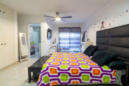 117c1481bcaf7b37d39b6cd19eb45c99 - 31