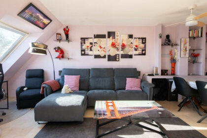 117c1481bcaf7b37d39b6cd19eb45c99 - 9