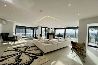 120cecf00a0336297ee425abf0a73f90 - 14