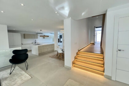 120cecf00a0336297ee425abf0a73f90 - 19