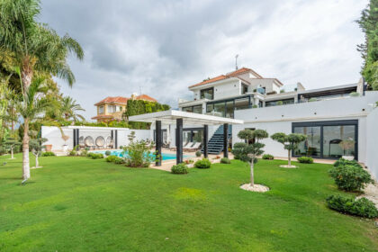 120cecf00a0336297ee425abf0a73f90 - 2