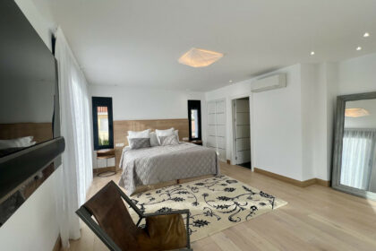 120cecf00a0336297ee425abf0a73f90 - 26