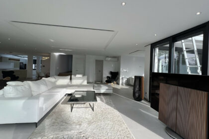 120cecf00a0336297ee425abf0a73f90 - 52