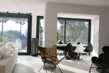 120cecf00a0336297ee425abf0a73f90 - 85