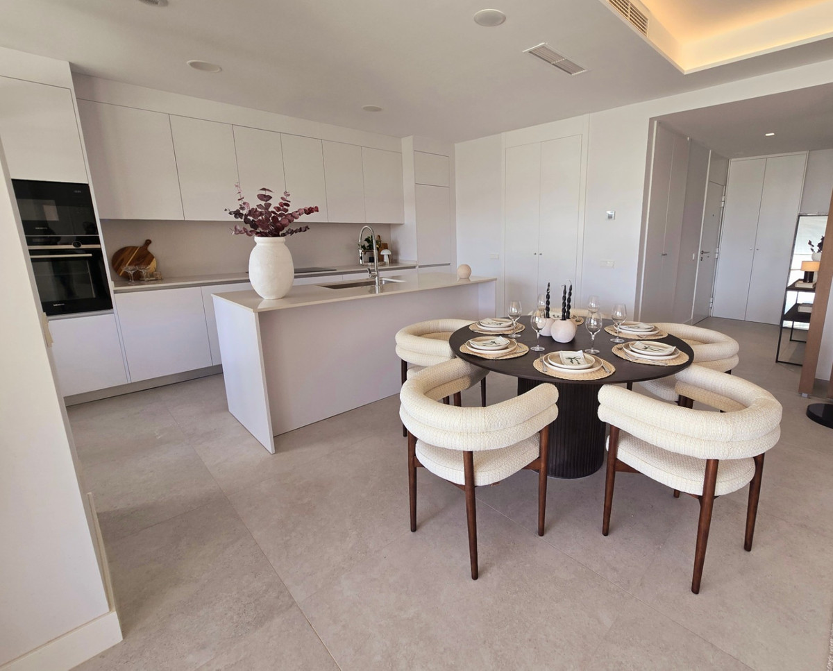 121c7bb8586324d8c28d90aff1acbc1e - 10