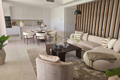 121c7bb8586324d8c28d90aff1acbc1e - 12