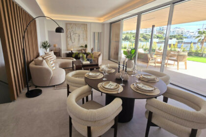 121c7bb8586324d8c28d90aff1acbc1e - 15