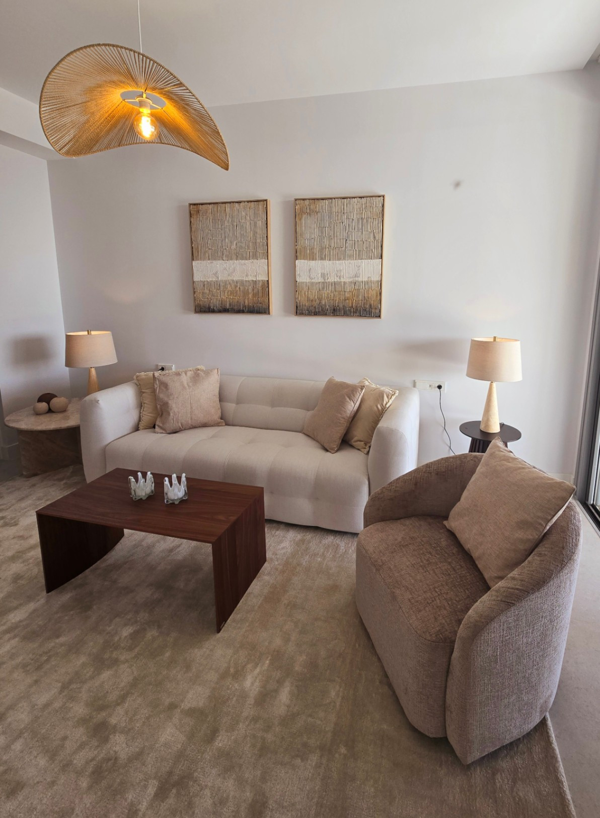 121c7bb8586324d8c28d90aff1acbc1e - 24