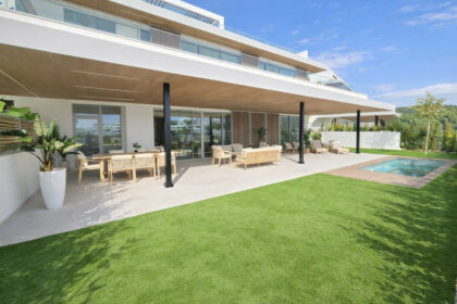 121c7bb8586324d8c28d90aff1acbc1e - 27