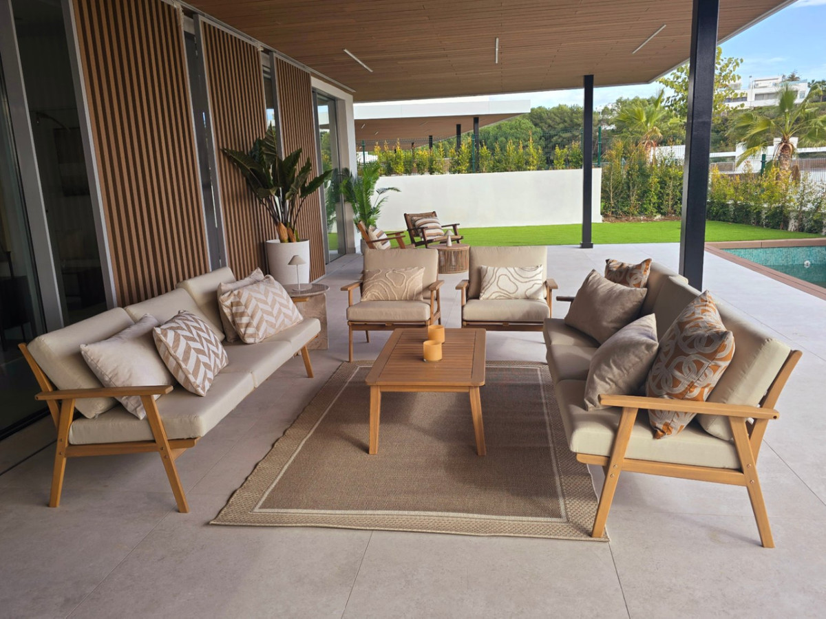 121c7bb8586324d8c28d90aff1acbc1e - 41