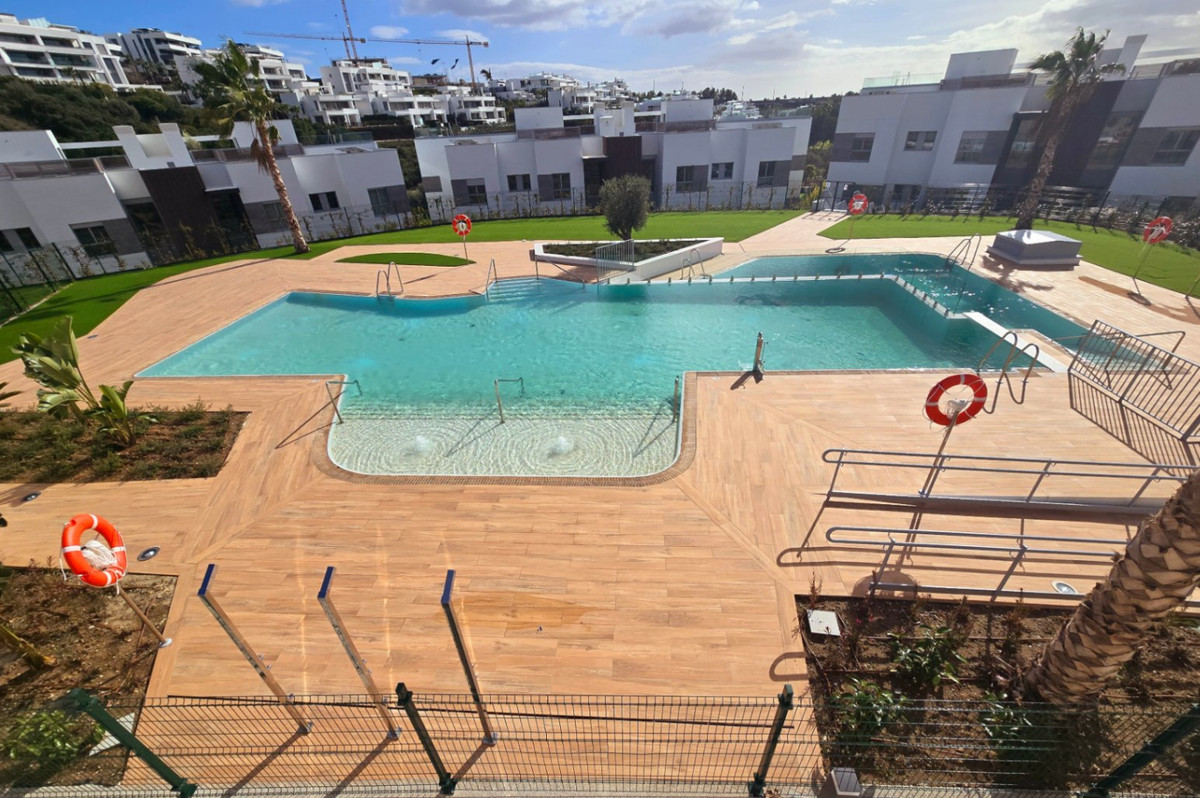 121c7bb8586324d8c28d90aff1acbc1e - 42