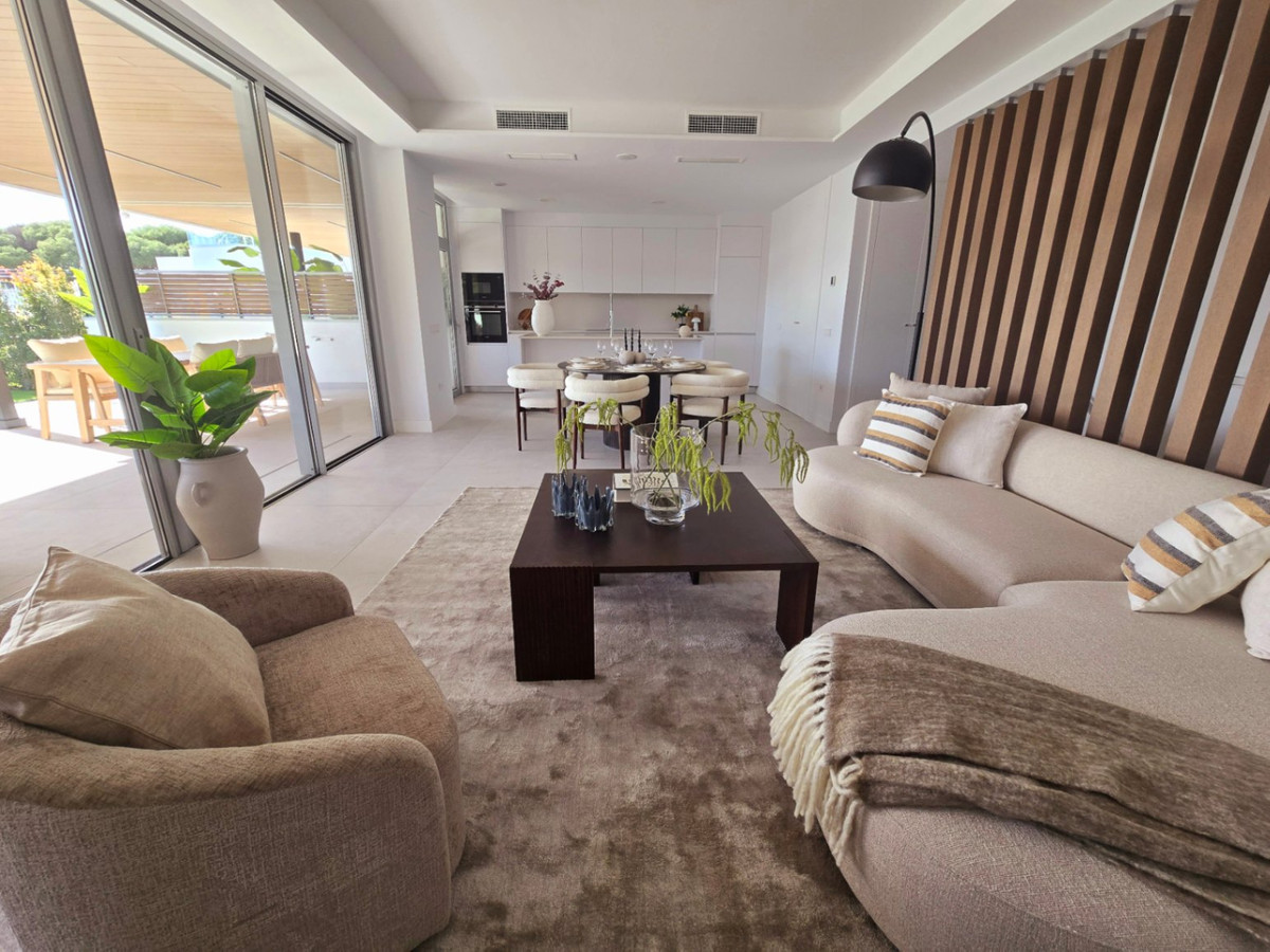 121c7bb8586324d8c28d90aff1acbc1e - 8